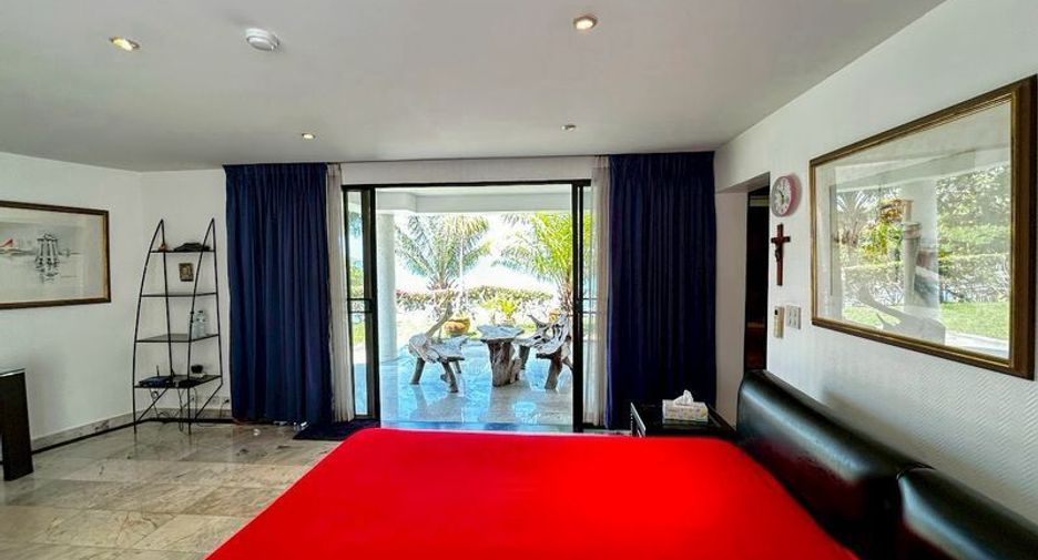 For sale 3 bedrooms villa in Bang Lamung, Chonburi