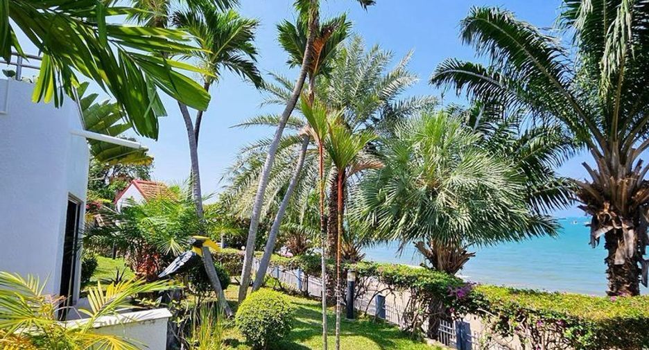 For sale 3 bedrooms villa in Bang Lamung, Chonburi
