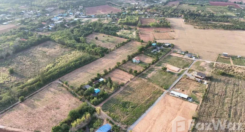Terreno en venta en Sikhio, Nakhon Ratchasima