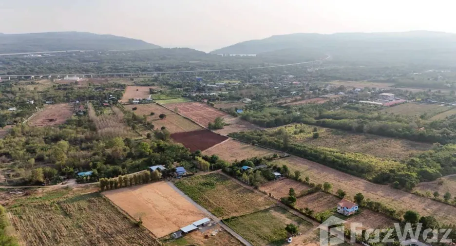 Terreno en venta en Sikhio, Nakhon Ratchasima