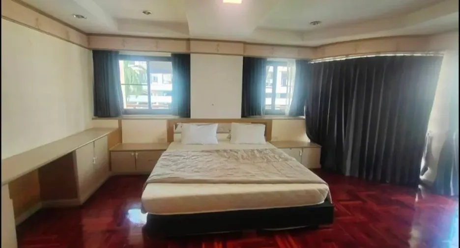 Wohnung zur Miete mit 3 Zimmer in Watthana, Bangkok