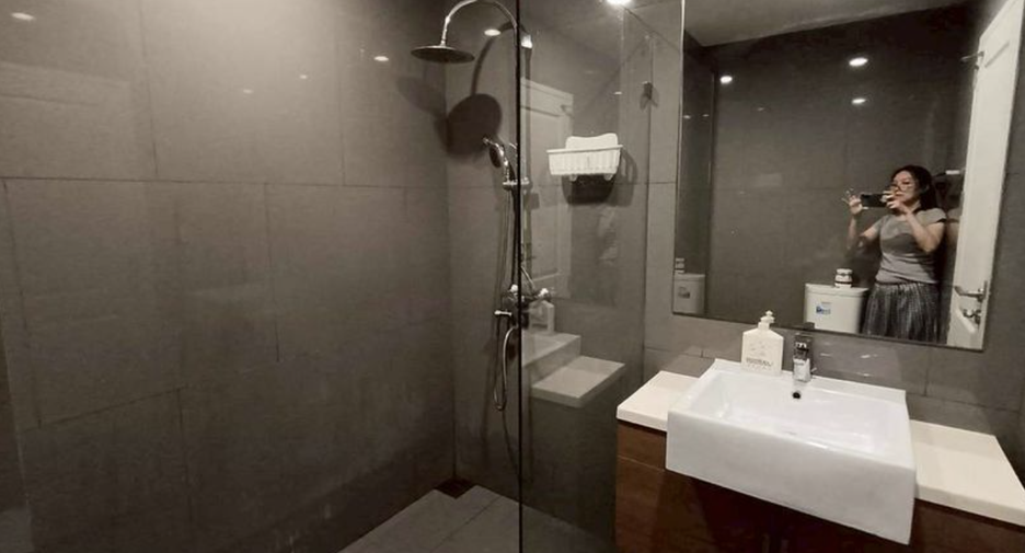 For rent 1 bed condo in Sathon, Bangkok