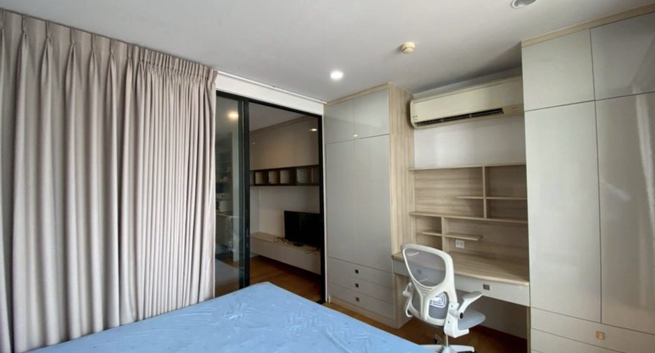For rent 1 bed condo in Sathon, Bangkok