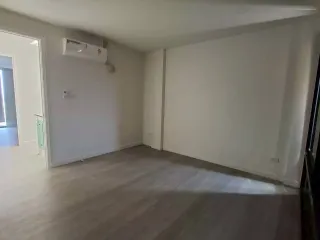 For rent 4 bedrooms retail Space in Mueang Chiang Mai, Chiang Mai