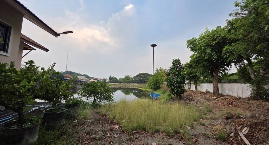 For sale 4 bedrooms house in Mueang Chiang Mai, Chiang Mai