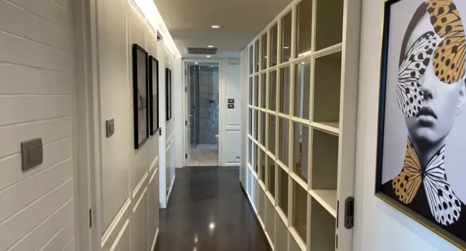 For rent 3 bedrooms condo in Watthana, Bangkok