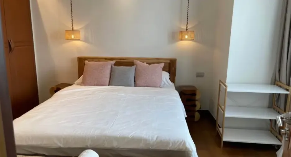 For rent 3 bedrooms condo in Watthana, Bangkok