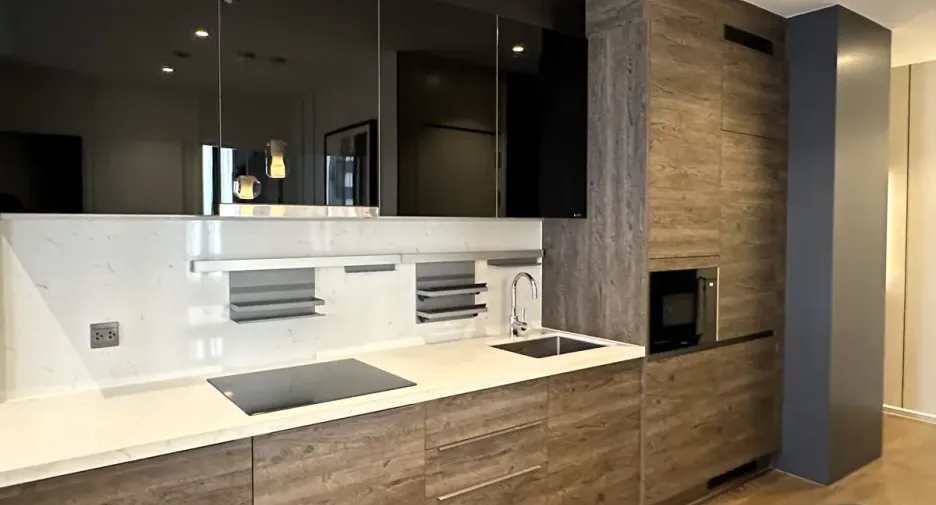 Condo en alquiler de 2 habitaciones en Pathum Wan, Bangkok