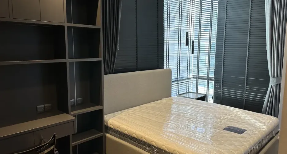 Condo en alquiler de 2 habitaciones en Pathum Wan, Bangkok
