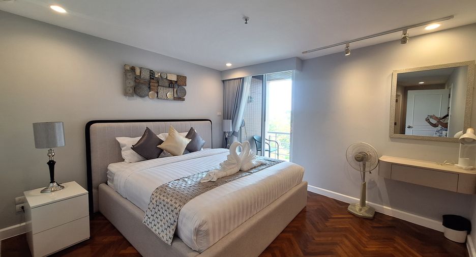 For rent 2 bedrooms condo in Hua Hin, Prachuap Khiri Khan
