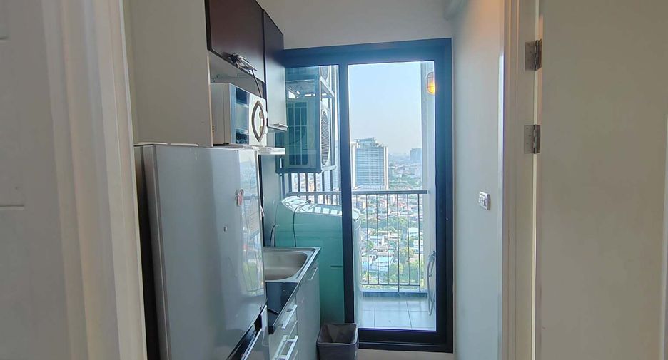 For sale 1 bed condo in Bang Phlat, Bangkok