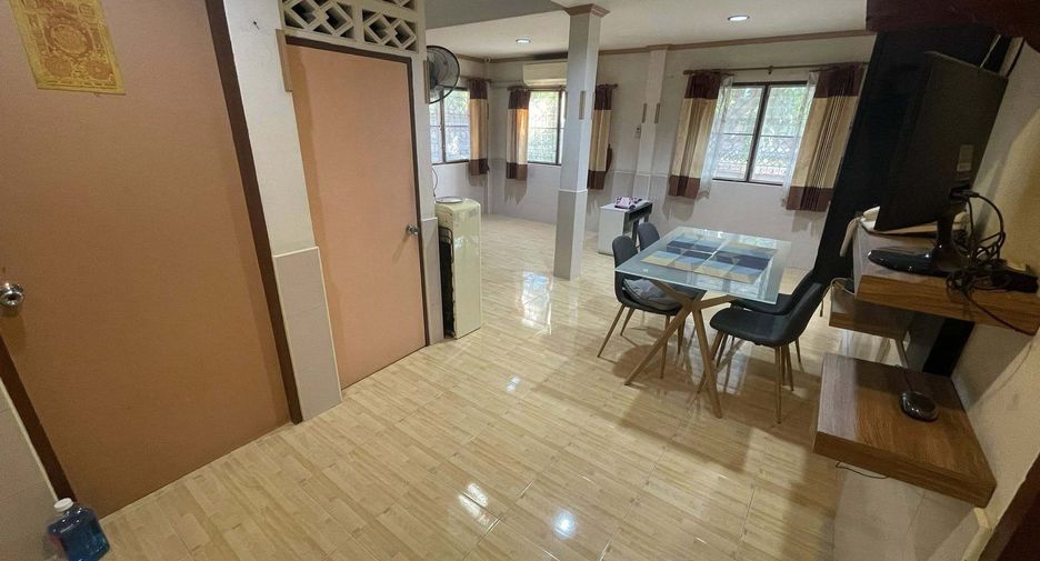 For rent 2 bedrooms house in Mueang Samut Prakan, Samut Prakan