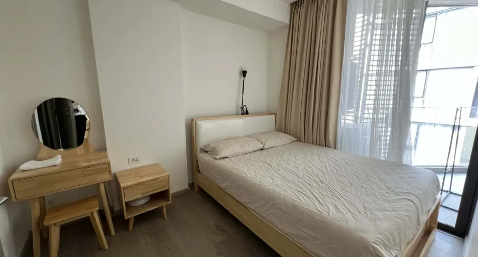 For rent 1 bed condo in Khlong Toei, Bangkok