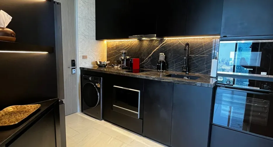For rent 1 bed condo in Bang Rak, Bangkok