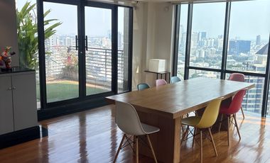 À vendre et à louer 3 chambres condo à Sathon, Bangkok
