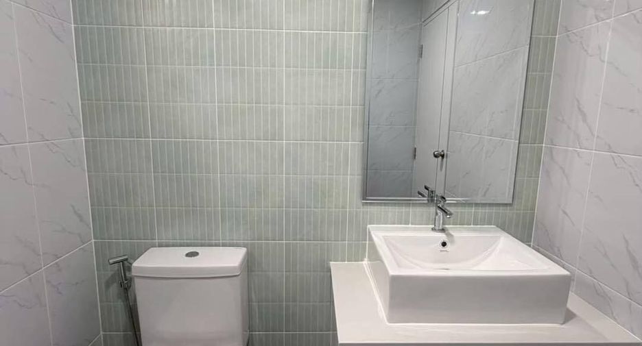 For sale 2 bedrooms townhouse in Bueng Kum, Bangkok