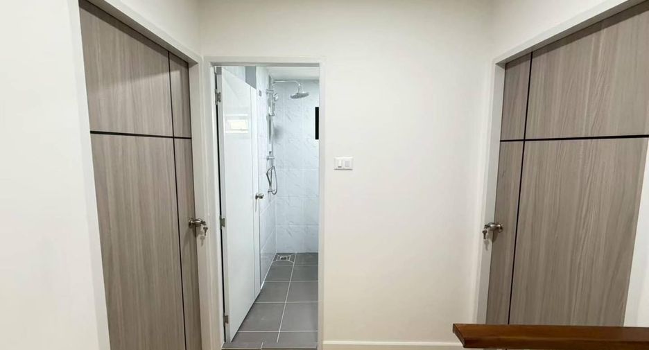 For sale 2 bedrooms townhouse in Bueng Kum, Bangkok