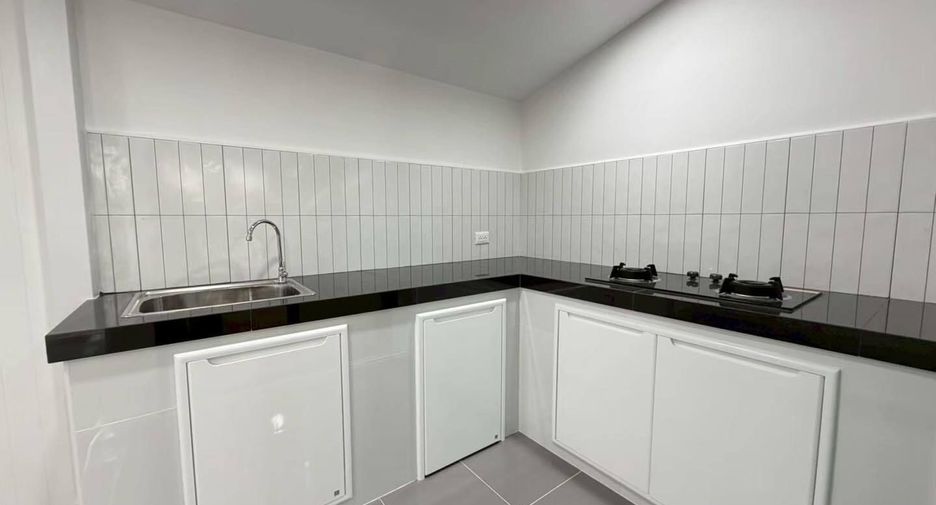 For sale 2 bedrooms townhouse in Bueng Kum, Bangkok