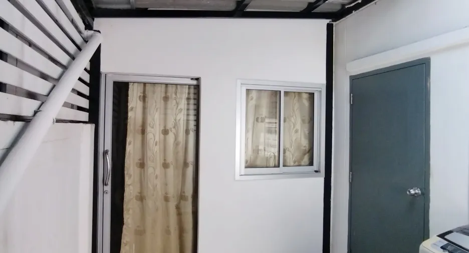 For sale 4 bedrooms townhouse in Bang Khun Thian, Bangkok