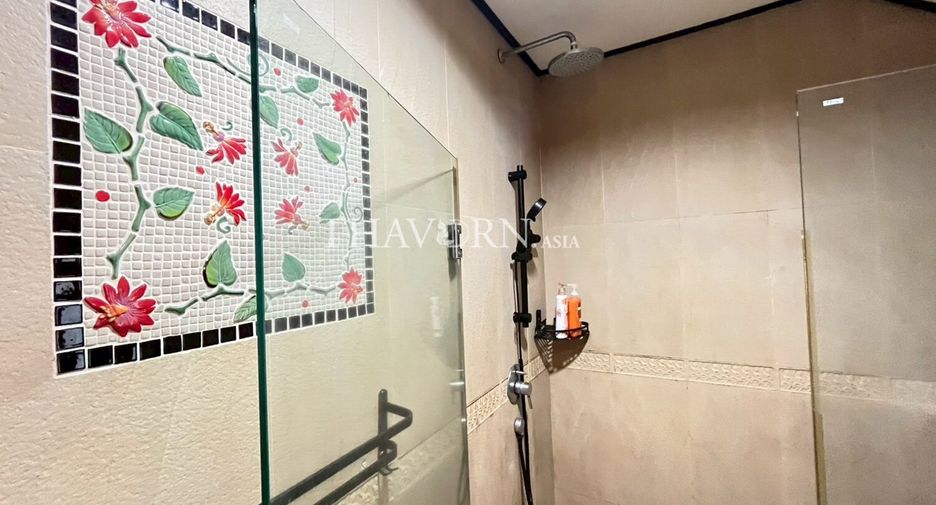 For sale 3 bedrooms house in Bang Lamung, Chonburi