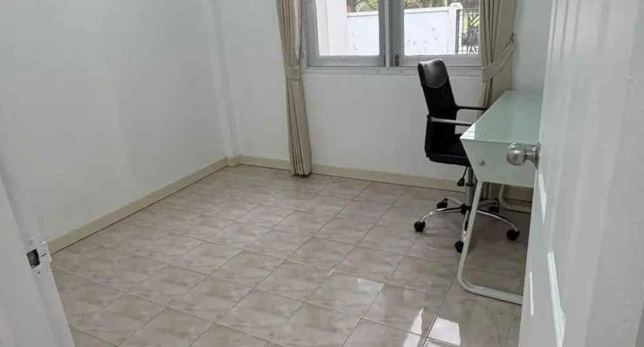 Haus zur Miete mit 3 Zimmer in Mueang Phuket, Phuket