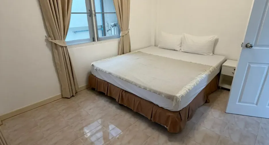 Haus zur Miete mit 3 Zimmer in Mueang Phuket, Phuket