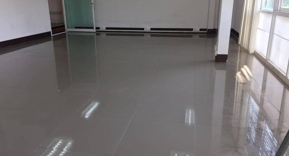 Büro zum Kauf und zur Miete mit 6 Zimmer in Bang Khun Thian, Bangkok