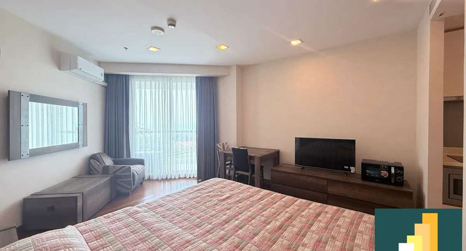 For rent and for sale 1 bed condo in Bang Lamung, Chonburi