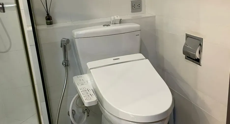 For rent 1 bed condo in Khlong Toei, Bangkok