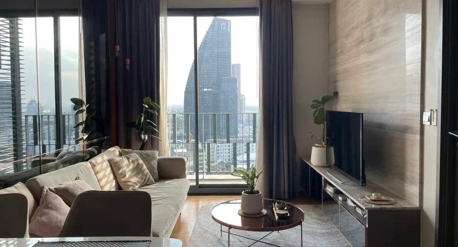 For rent 1 bed condo in Khlong Toei, Bangkok