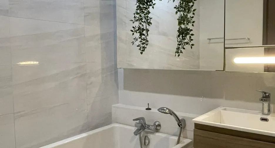 For rent 1 bed condo in Khlong Toei, Bangkok