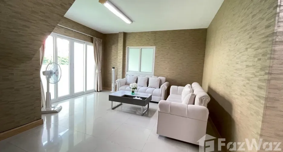 ขาย และ ให้เช่า 4 ห้องนอน บ้านเดี่ยว ใน ลาดพร้าว, กรุงเทพฯ