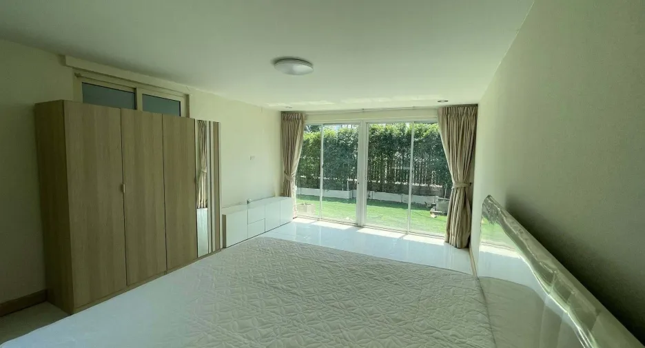 ขาย และ ให้เช่า 4 ห้องนอน บ้านเดี่ยว ใน ลาดพร้าว, กรุงเทพฯ