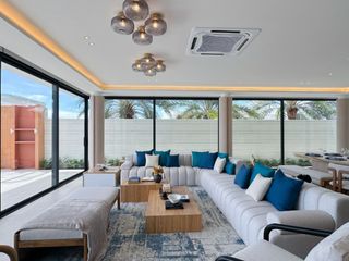 Casa en venta de 5 habitaciones en Cha Am, Phetchaburi