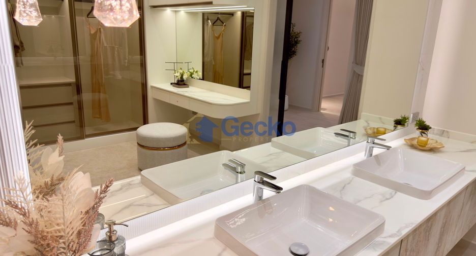 Haus zum Kauf mit 4 Zimmer in Bang Lamung, Chonburi