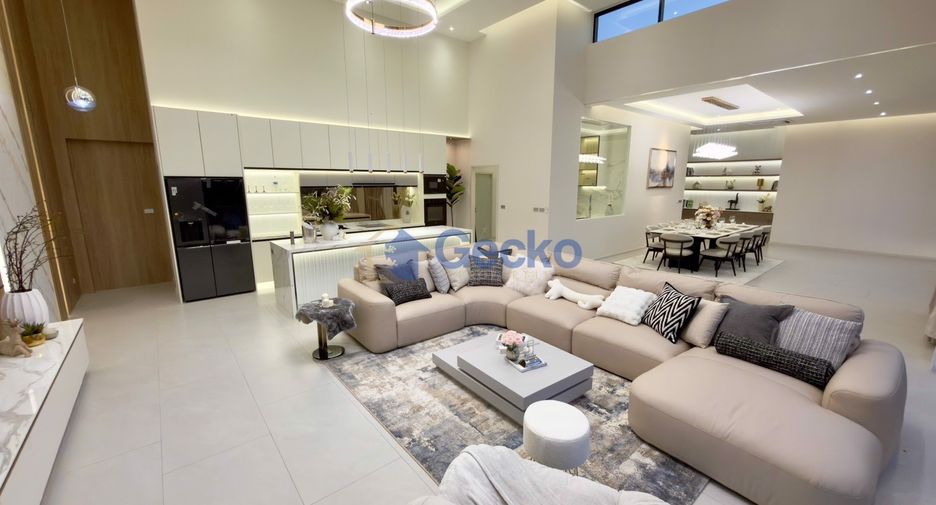 Haus zum Kauf mit 4 Zimmer in Bang Lamung, Chonburi