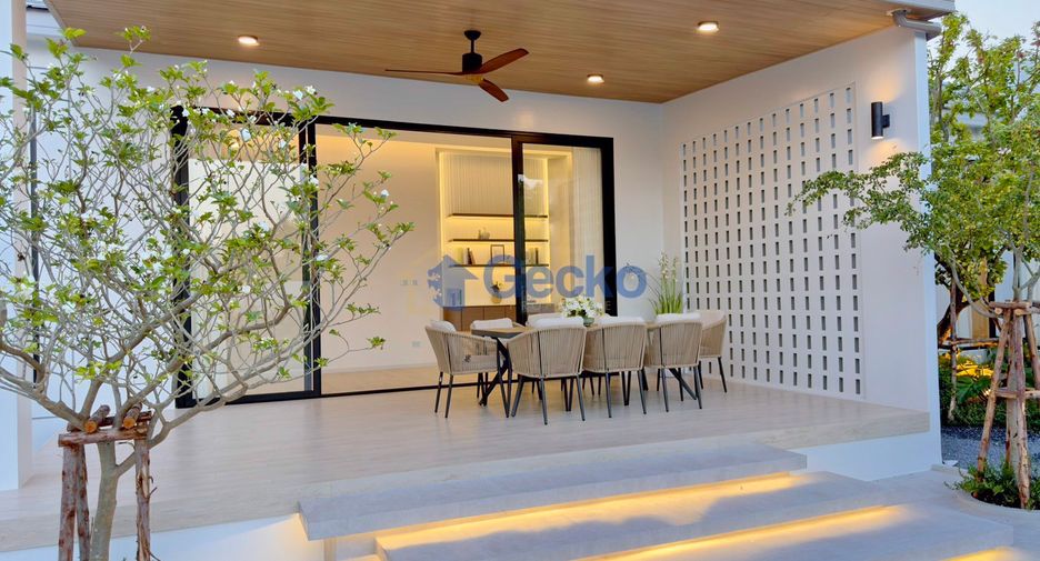 Haus zum Kauf mit 4 Zimmer in Bang Lamung, Chonburi