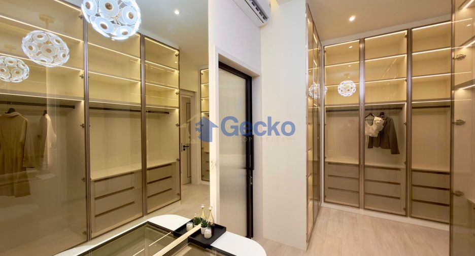 Haus zum Kauf mit 4 Zimmer in Bang Lamung, Chonburi