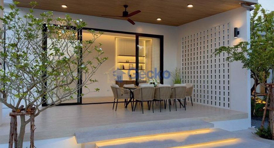 Haus zum Kauf mit 4 Zimmer in Bang Lamung, Chonburi