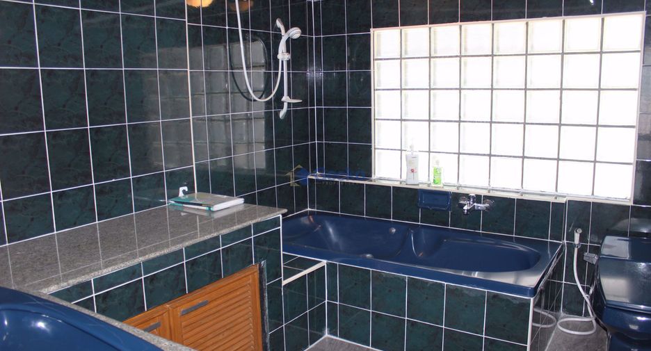 For rent 3 bedrooms house in Bang Lamung, Chonburi