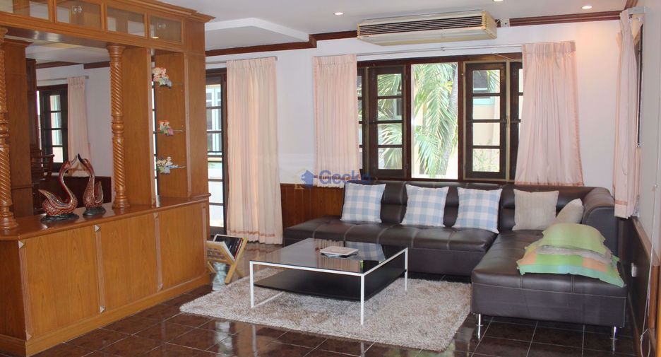 For rent 3 bedrooms house in Bang Lamung, Chonburi