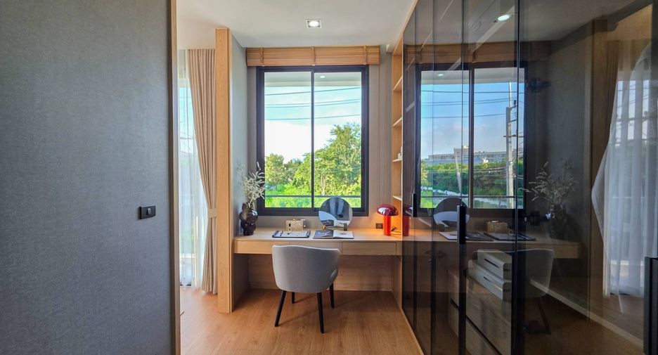 For sale 4 bedrooms house in South Pattaya, Pattaya