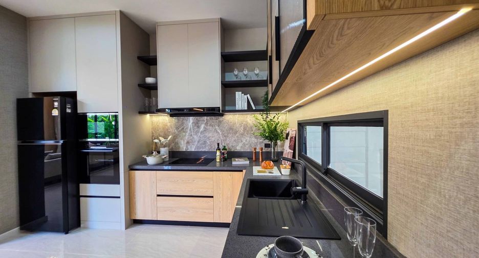 For sale 4 bedrooms house in South Pattaya, Pattaya