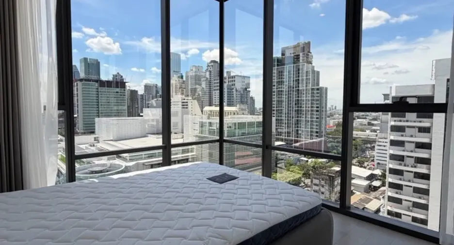 For rent 1 bed condo in Ratchathewi, Bangkok