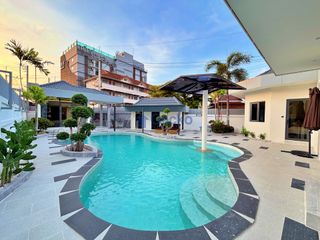 For sale 6 bedrooms house in Bang Lamung, Chonburi
