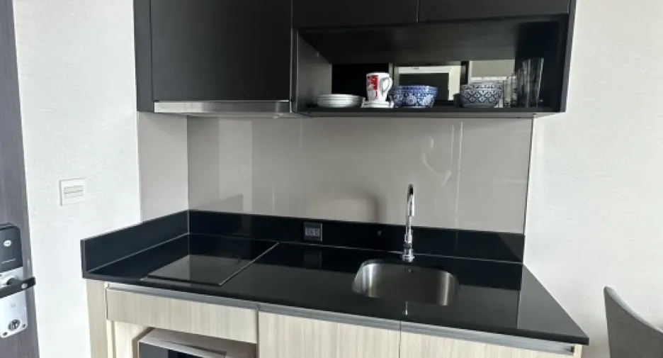 À vendre et à louer 1 chambre condo à Khlong Toei, Bangkok