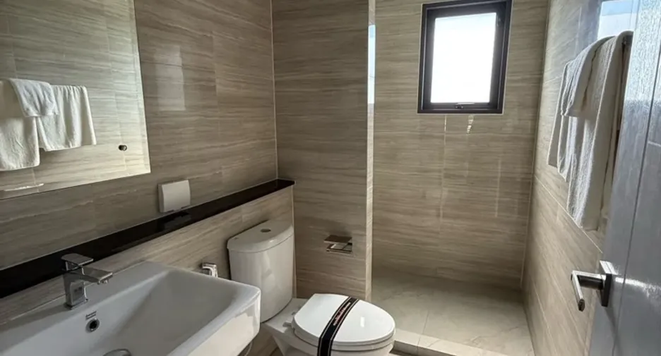 Haus zum Kauf mit 4 Zimmer in Lat Krabang, Bangkok