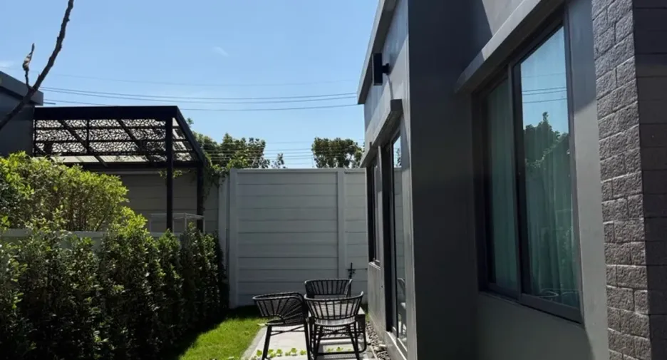 Haus zum Kauf mit 4 Zimmer in Lat Krabang, Bangkok