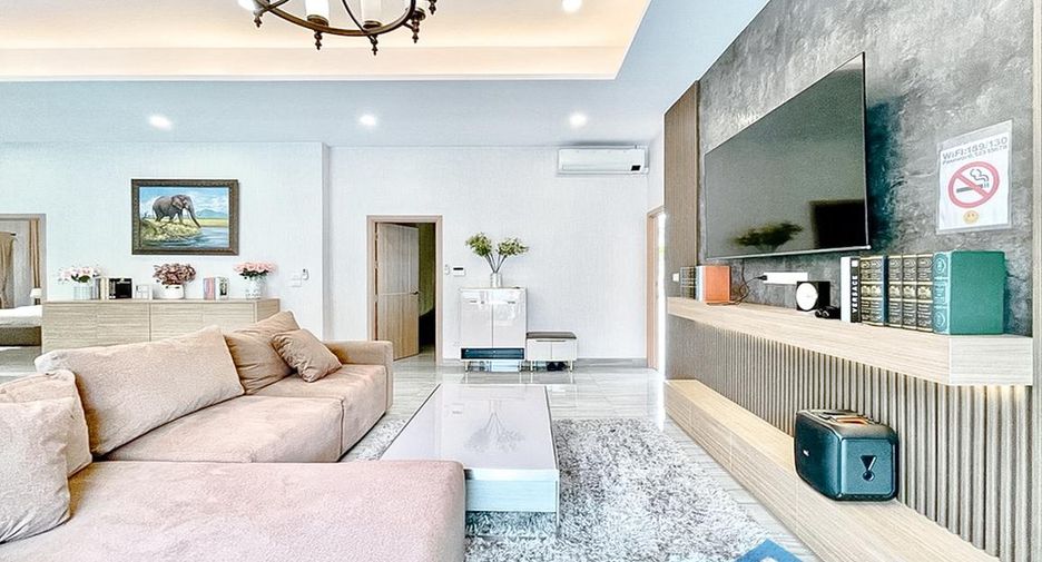 Haus zum Kauf mit 4 Zimmer in Huay Yai, Pattaya