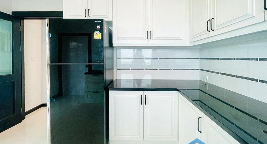 For sale 3 bedrooms house in Bang Lamung, Chonburi
